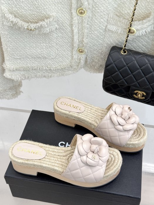 Босоножки фото 3