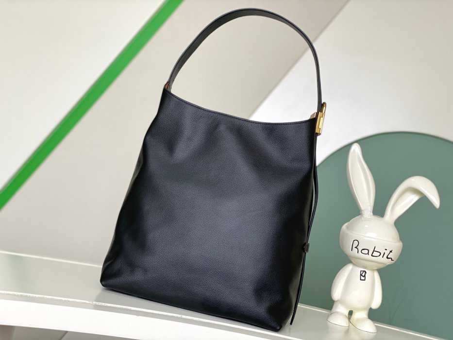 Сумка женская Low Key Hobo 35 см фото 3