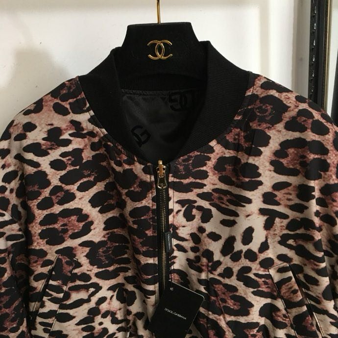 Куртка жіноча в леопардовому стилі фото 5