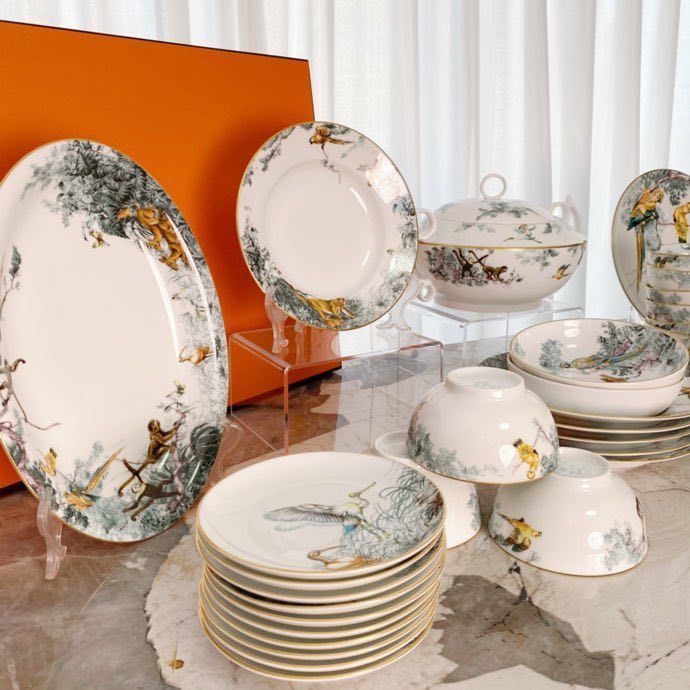 Набор посуды из костяного фарфора на 10 персон (58 предметов) Equatorial Jungle Series фото 5