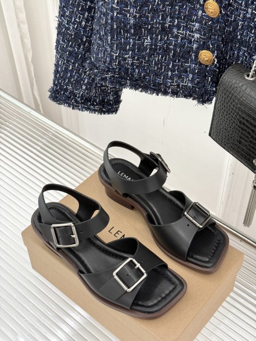 Босоножки фото 3