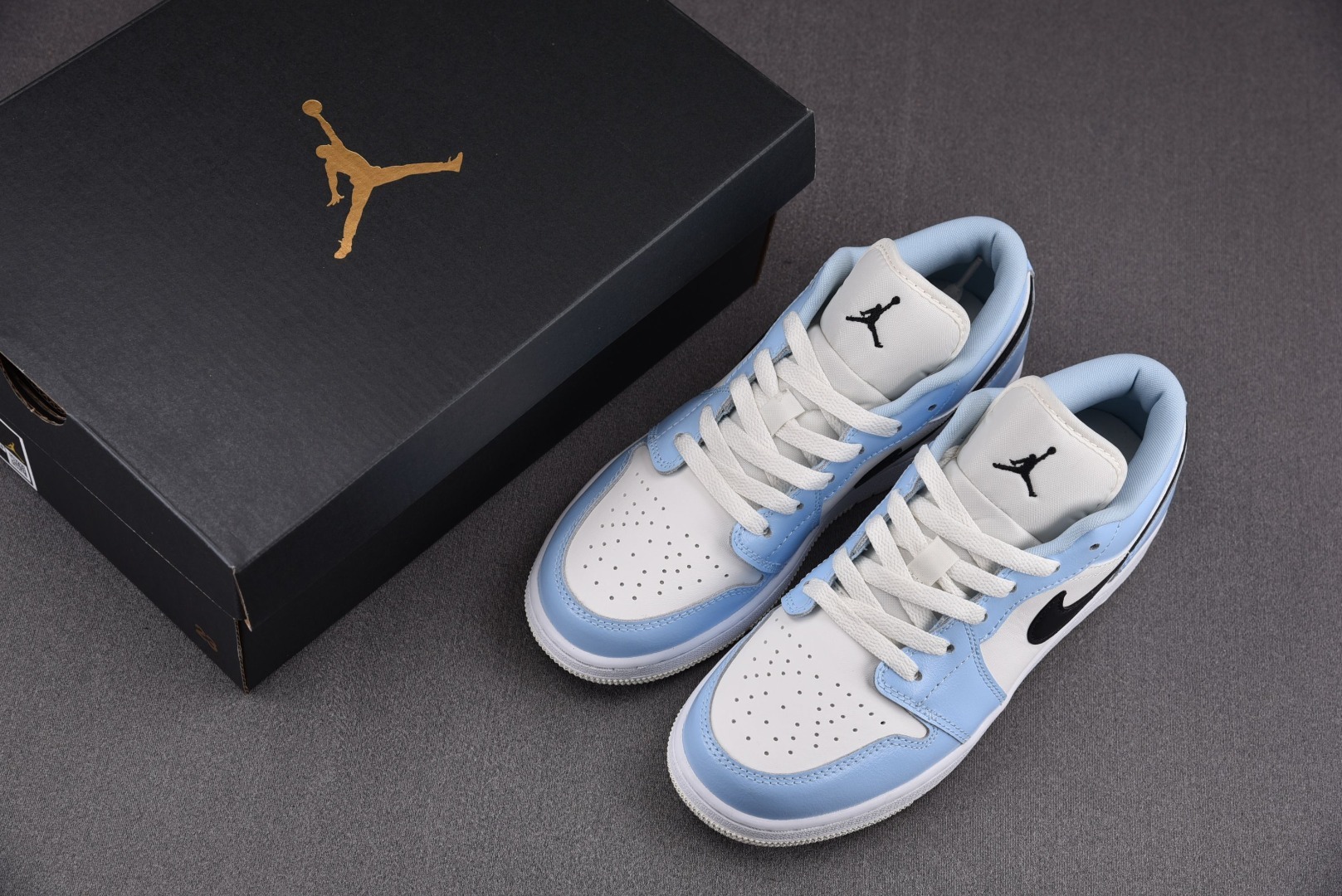 Кросівки Air Jordan 1 Low Ice Blue фото 7