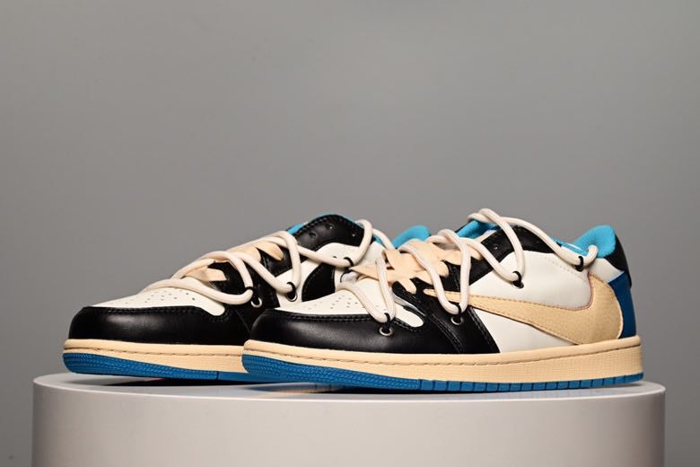 Sneakers Air Jordan 1 Low фото 2