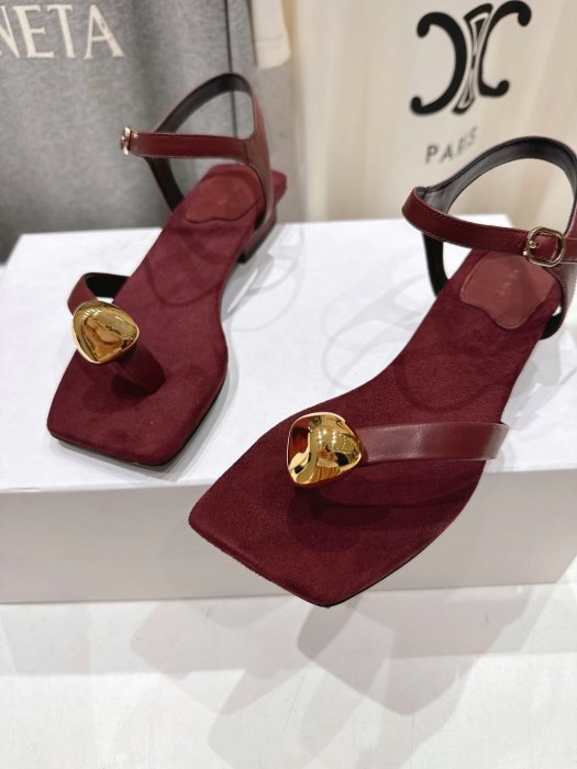 Сандалии женские фото 7