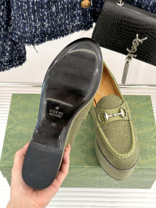 Туфли женские фото 9