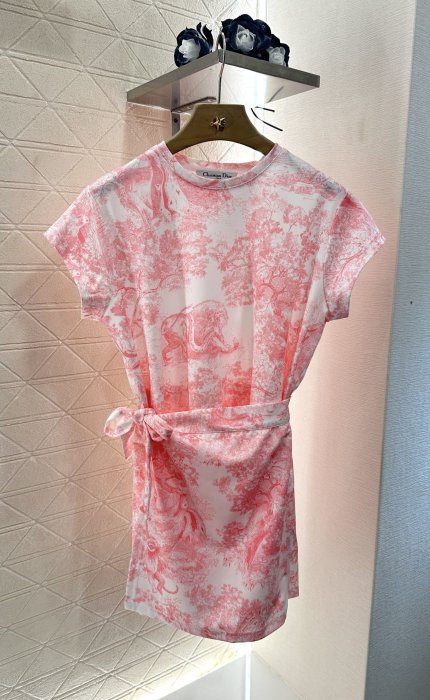 Плаття, Сукня