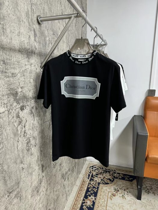 T-shirt men's