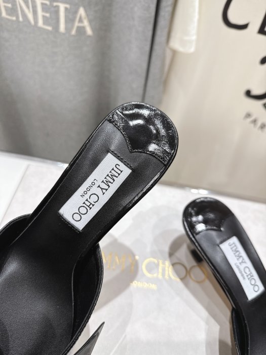 Босоножки фото 6