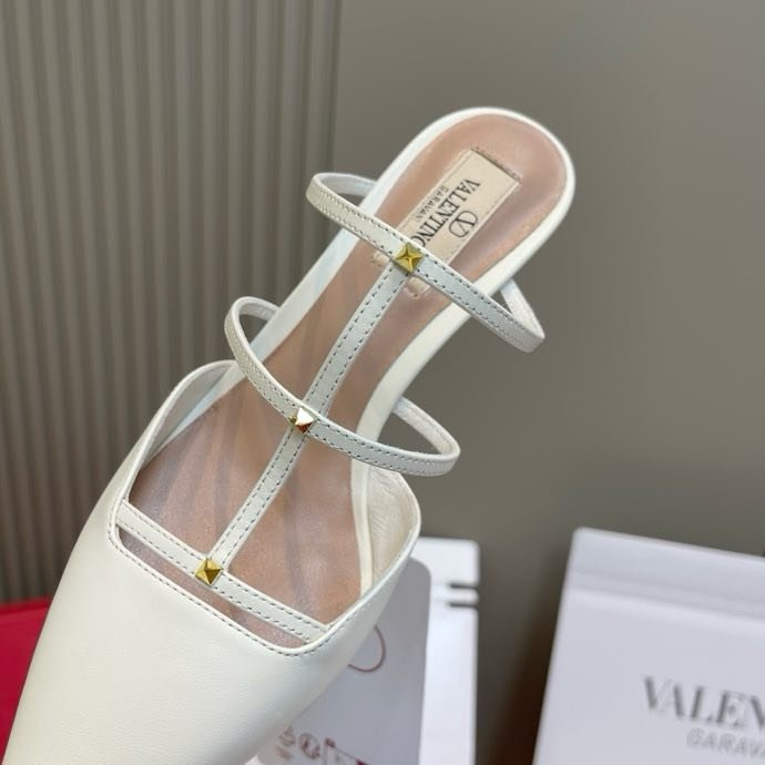 Босоножки фото 7