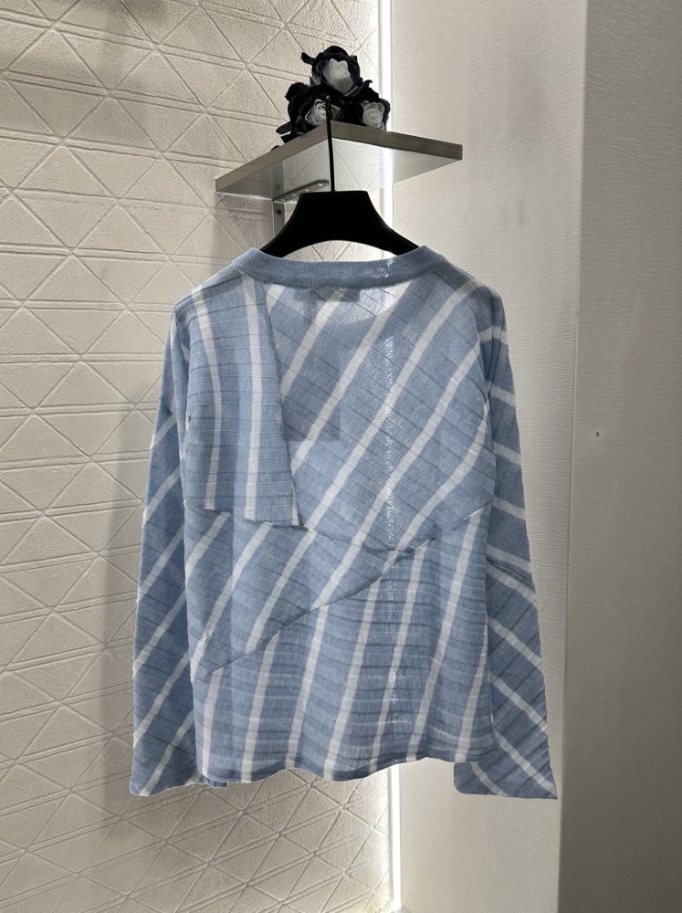 Кофта жіноча фото 2