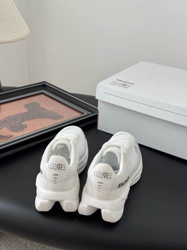 Кроссовки MM6 X Salomon фото 7