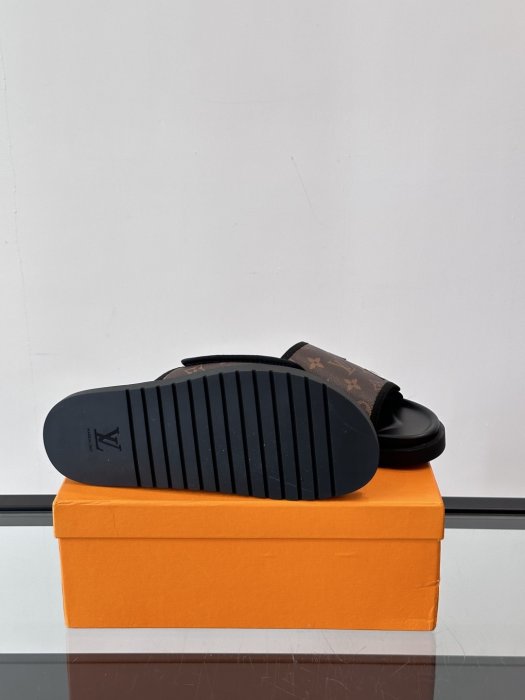 Шлепанцы мужские фото 9