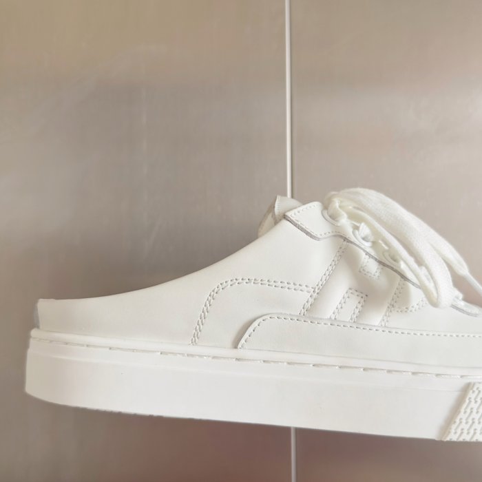 Кроссовки фото 8