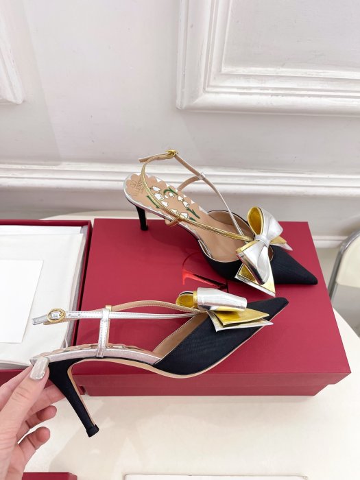 Босоножки фото 4