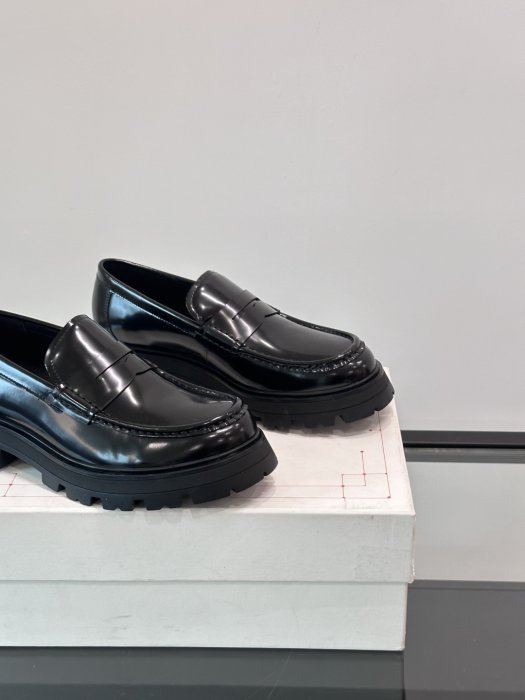 Туфлі чоловічі фото 8