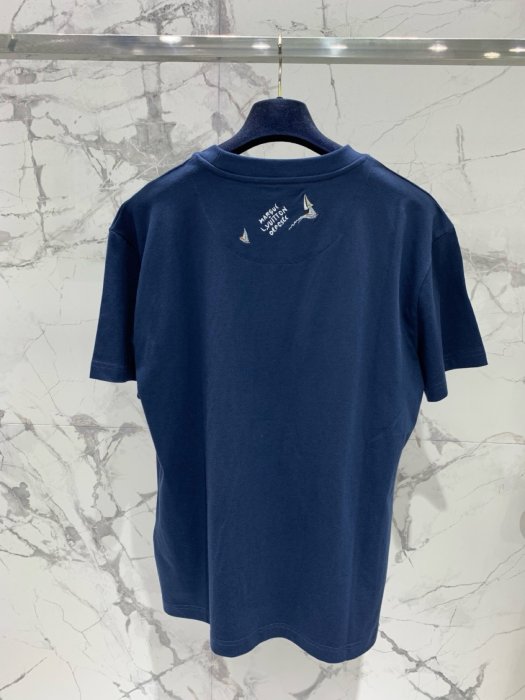 Футболка жіноча фото 8