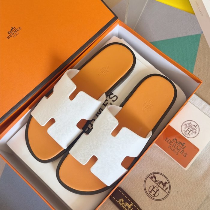 Шльопанці жіночі фото 5