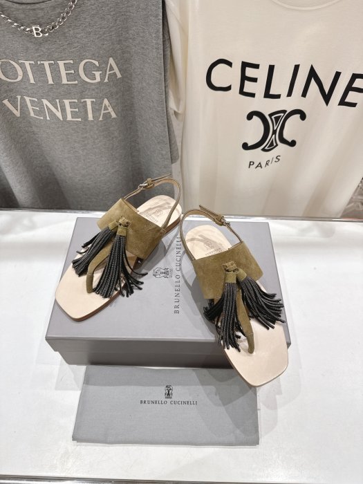 Sandals women's фото 2