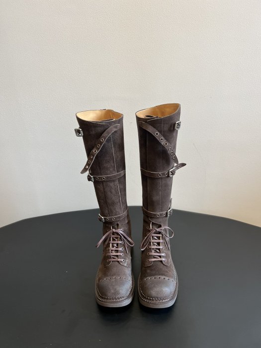 Boots women's