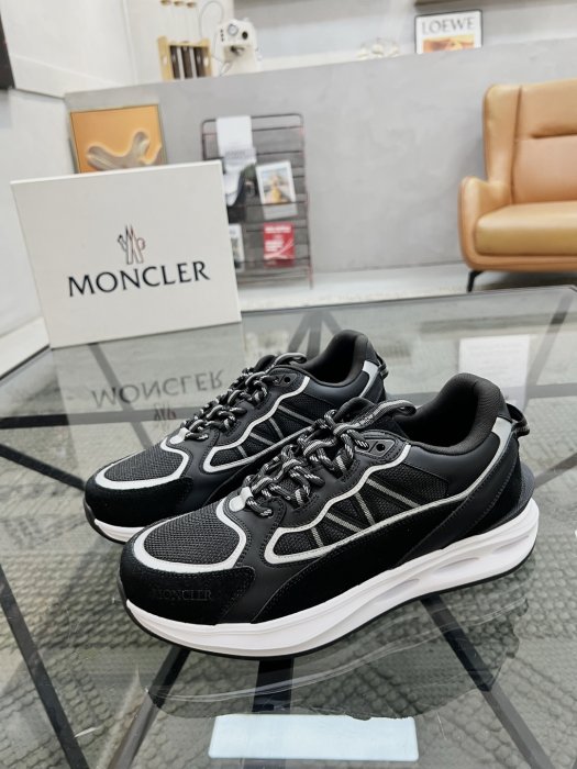 Кроссовки мужские