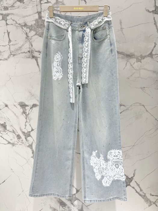 Джинсы женские фото 2