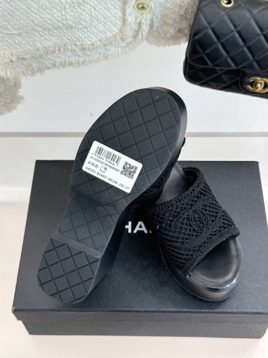 Босоніжки фото 9