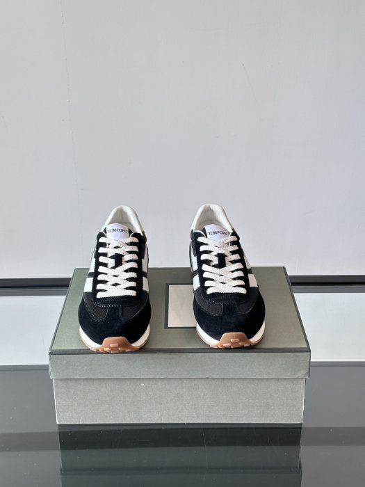 Sneakers men's фото 2