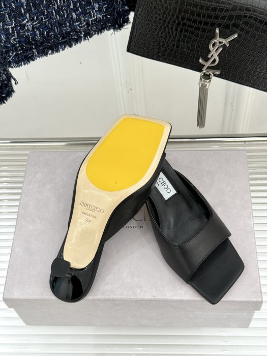 Босоножки фото 9