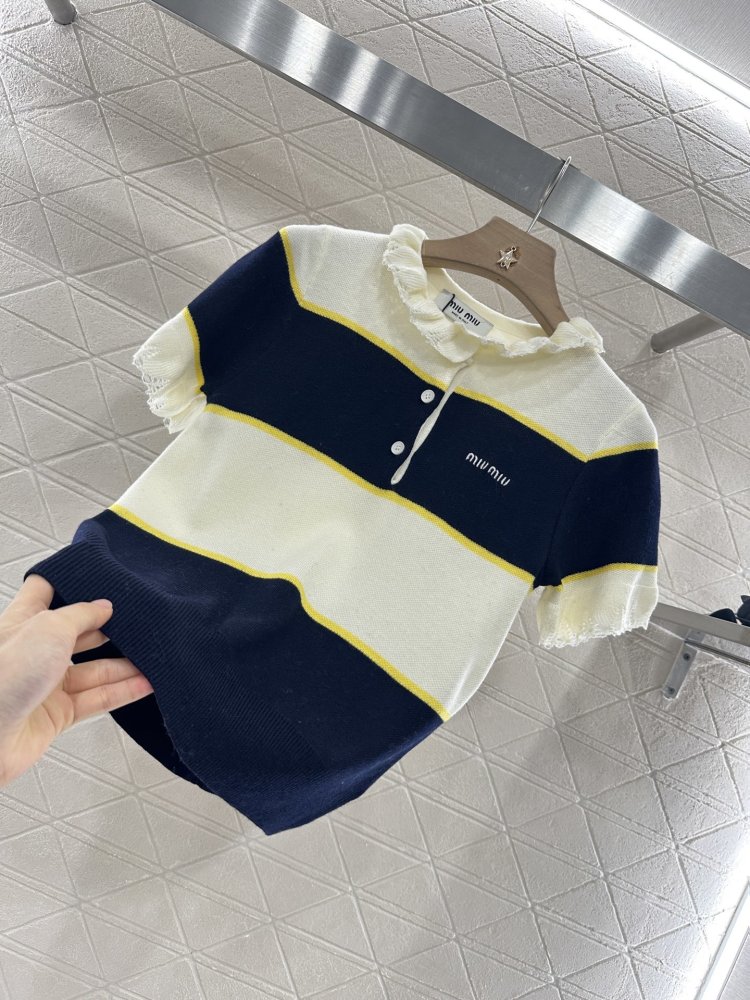 Футболка жіноча фото 6