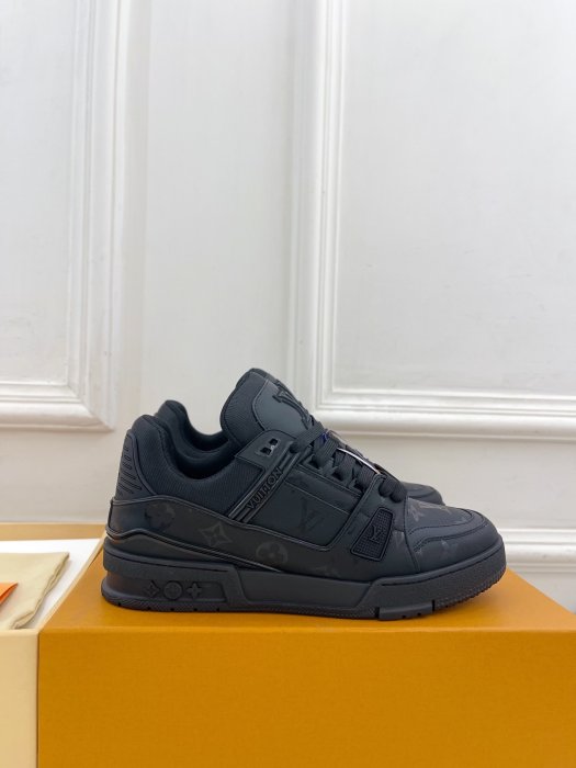 Sneakers фото 2