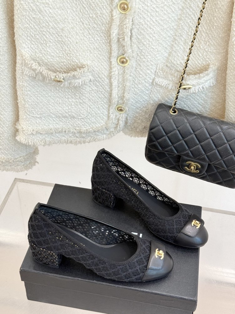 Туфли женские фото 3