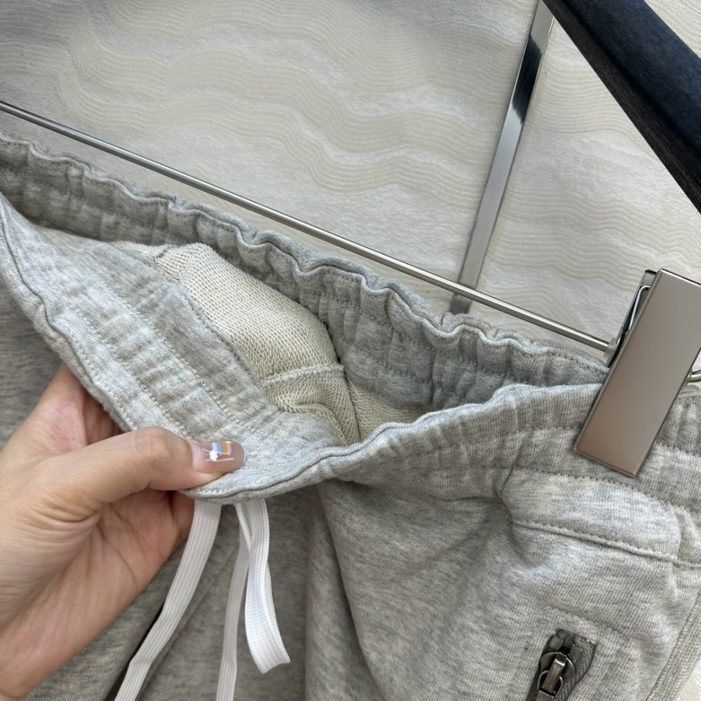 Shorts women's фото 8