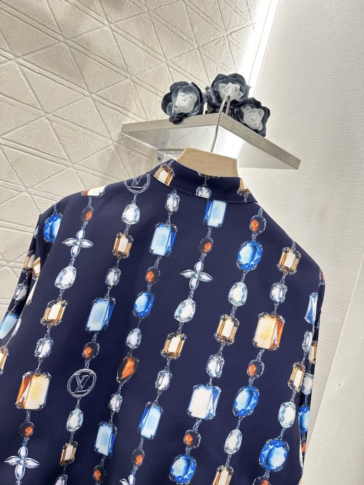 Куртка жіноча фото 4