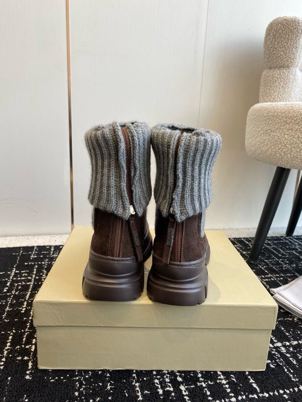 Leather women's winter boots from woolen on horseback фото 3