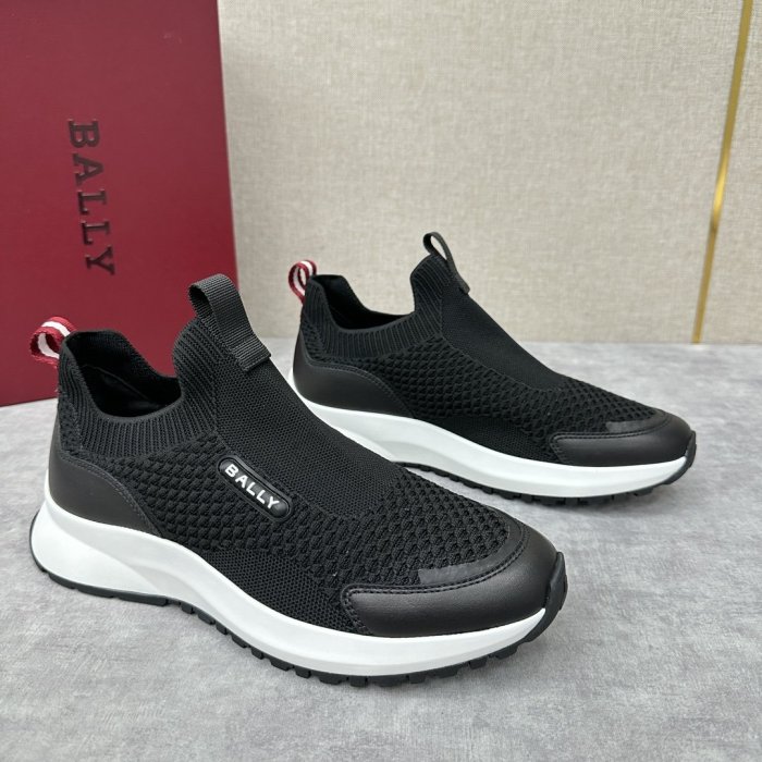 Sneakers men's