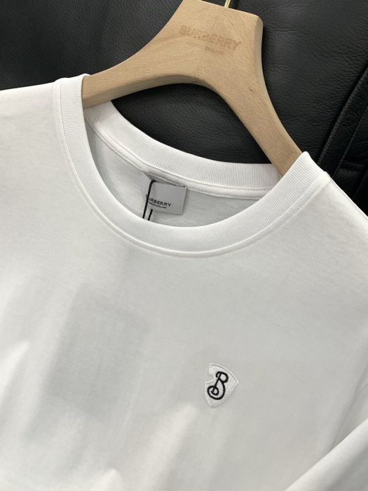 T-shirt men's фото 4