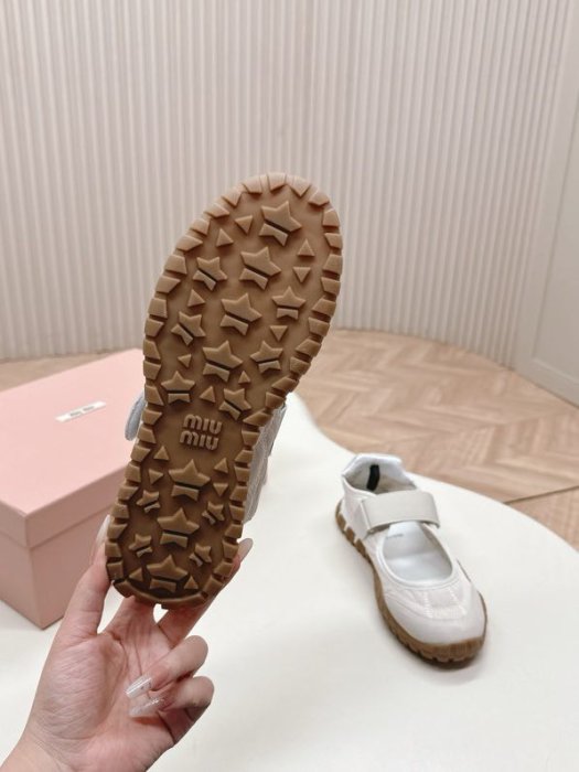 Sneakers women's фото 4