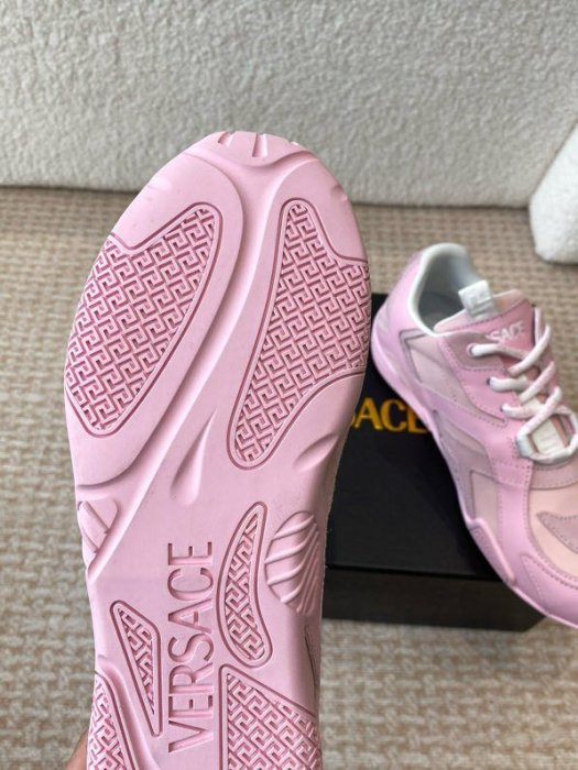 Кроссовки фото 9