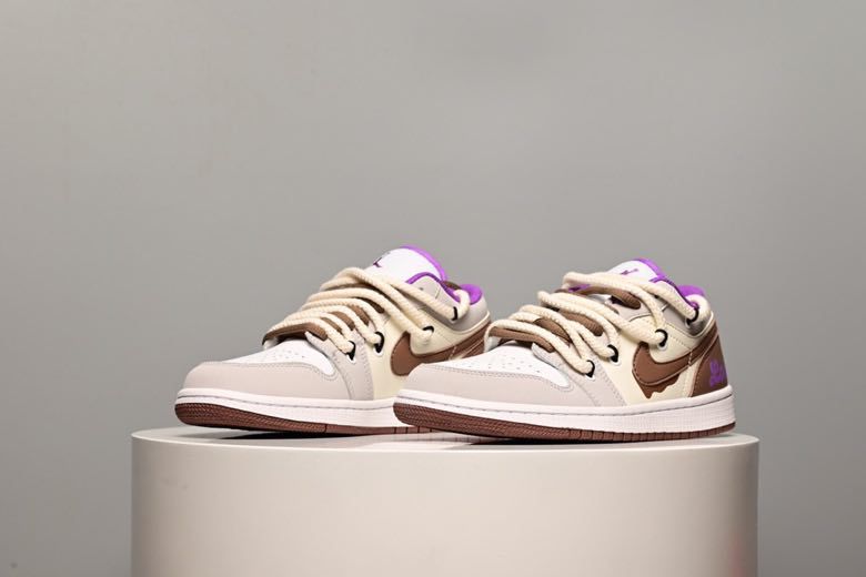 Кросівки Air Jordan 1 Low фото 5