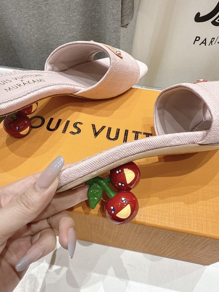 Босоножки фото 9