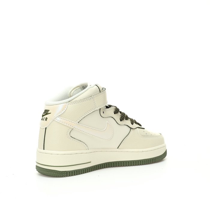 Sneakers Air Force 1 07 LV8 Mid фото 3