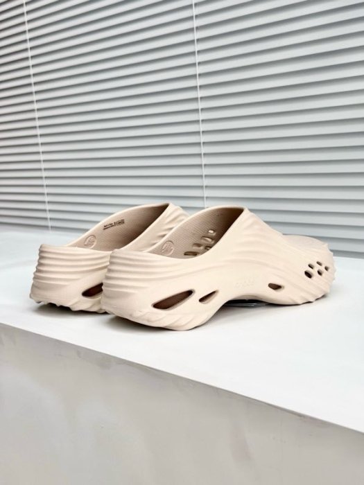 Шльопанці чоловічі фото 8