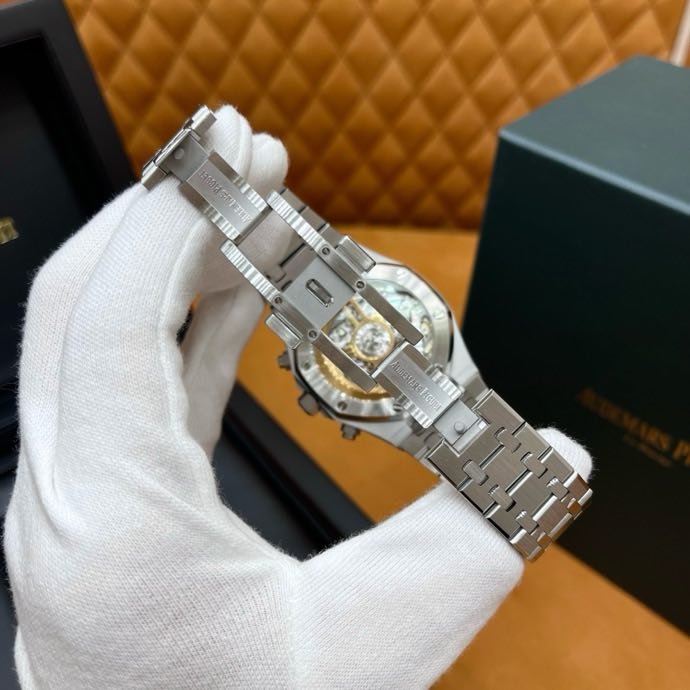 Часы наручные Royal Oak 41 мм 26240СТ.00.1320СТ.07 фото 8