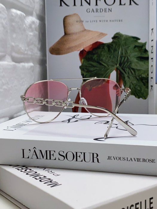 Очки солнцезащитные фото 3