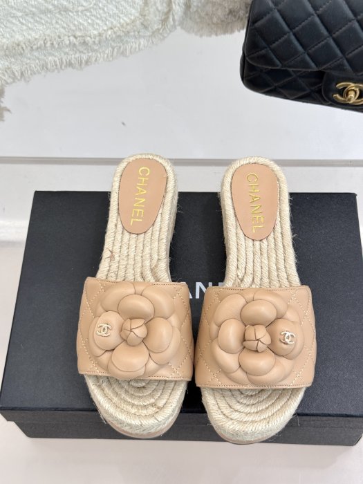 Босоножки фото 4