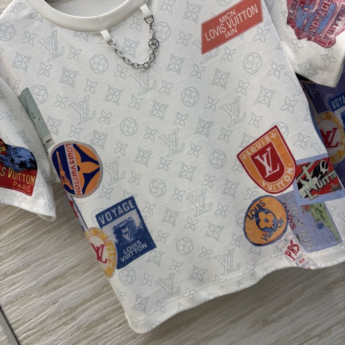 T-shirt women's фото 5