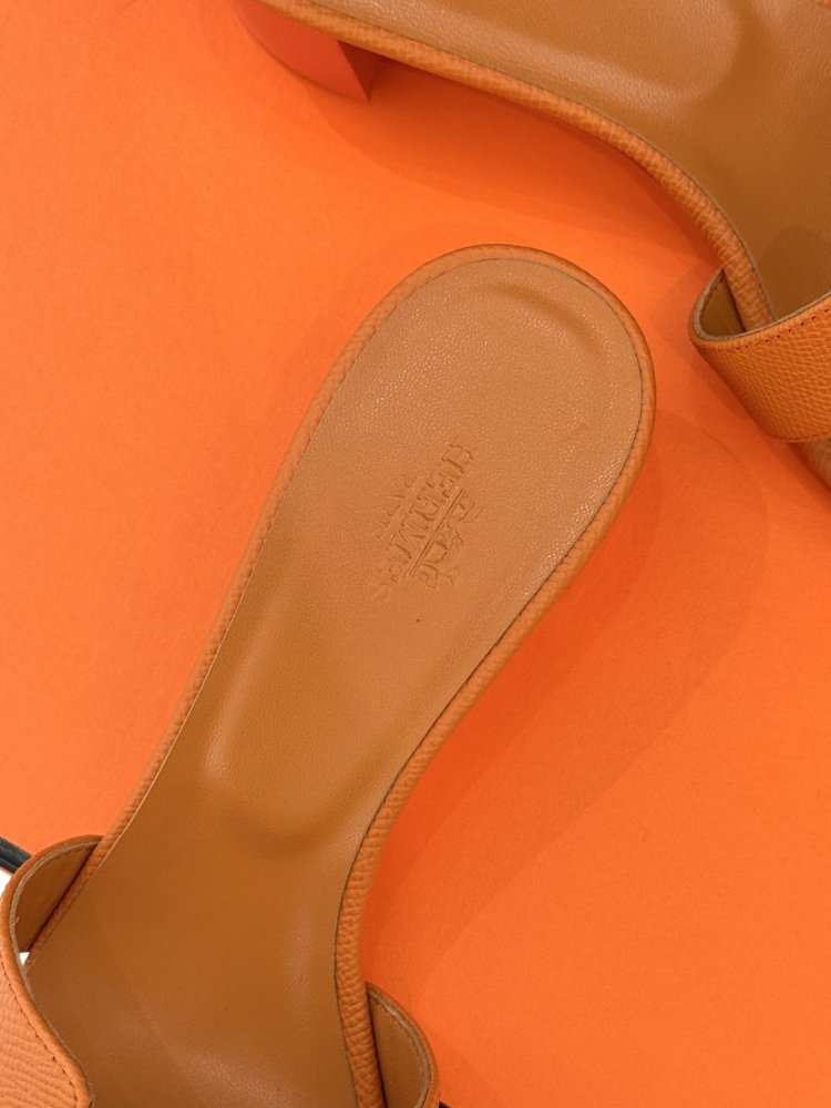 Босоножки фото 8