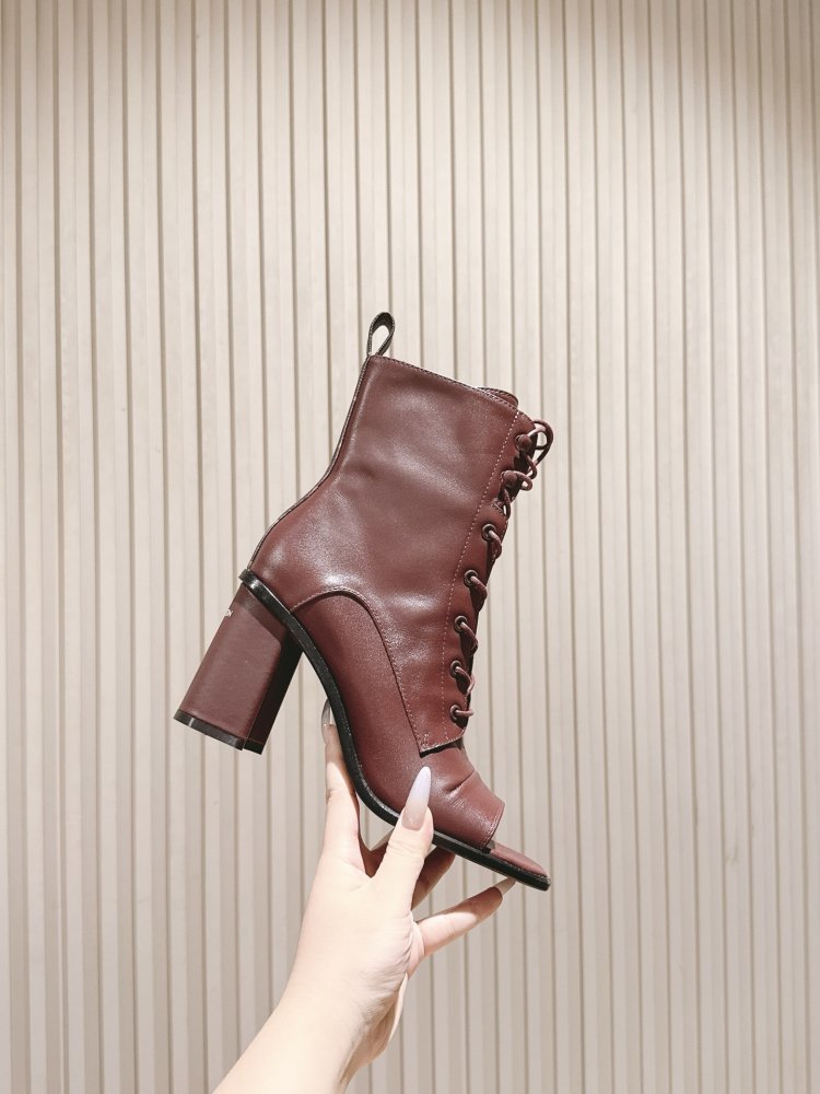 Кожаные ботильоны с открытым носком фото 7