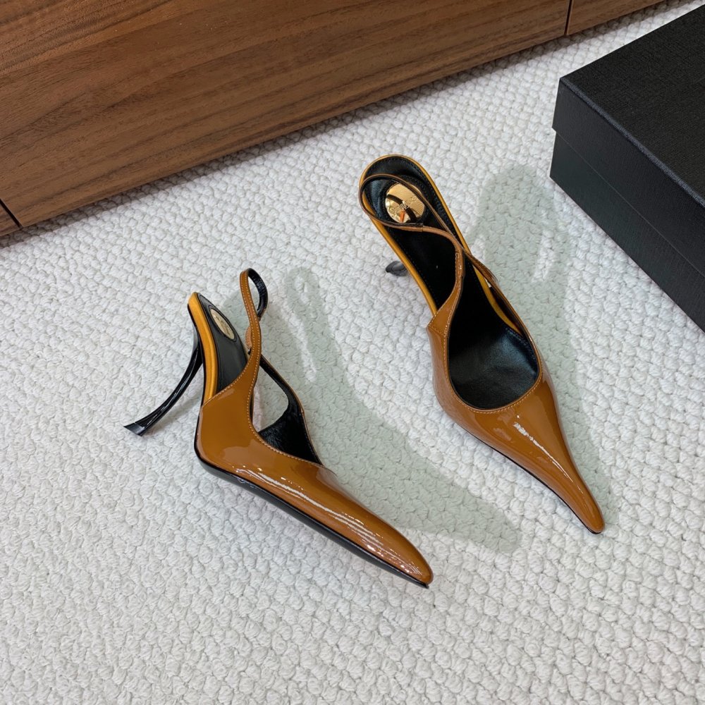 Босоножки фото 2