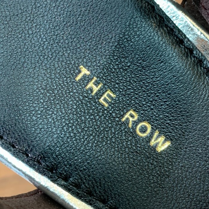 Босоножки фото 8